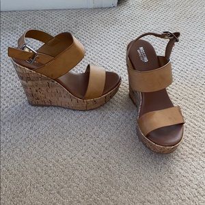 tan wedges